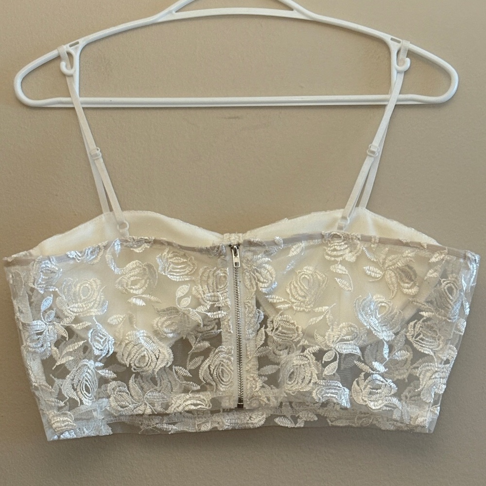 Sheer White Floral Lace Bustier with Zip Back – Size Large 20" PTP EUC - Picture 7 of 13